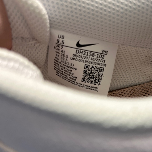 Nike Court Vision Low Next Nature Sneaker - Picture 7 of 7